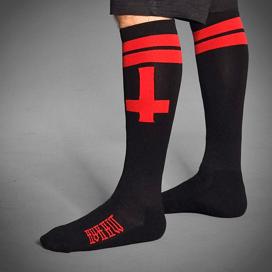 Hyraw Cross Knee Red Socks