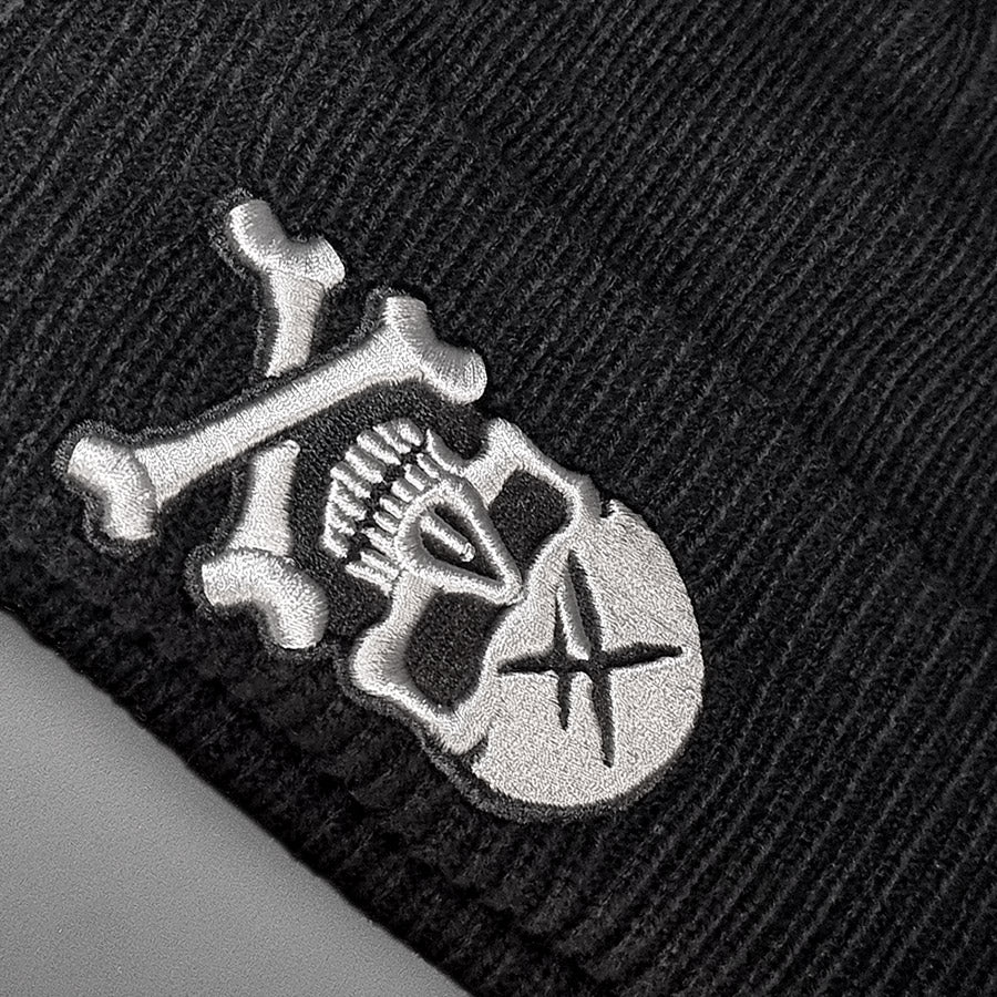 HYRAW Black Skull Beanie