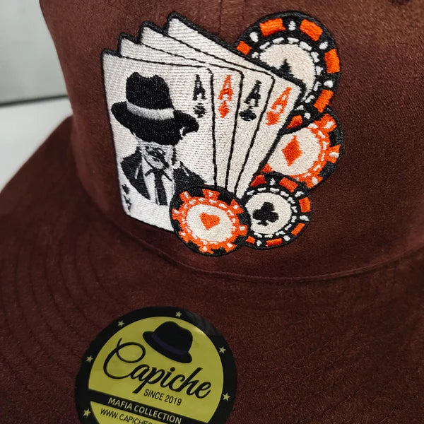 Capiche Mafia Poker Snapback – Bordeaux Wildleder